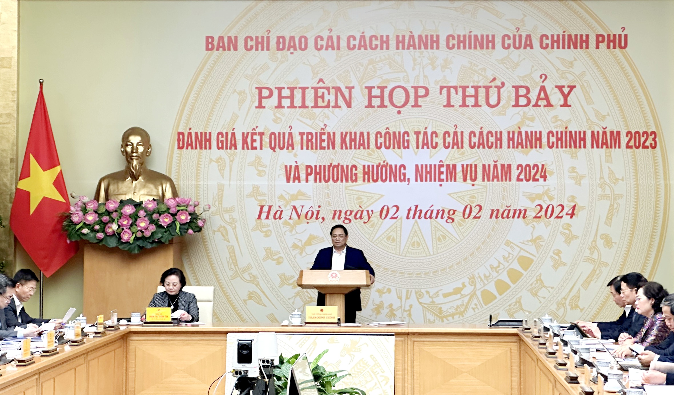 Thủ tướng Chính phủ: Đẩy mạnh cải cách hành chính, xây dựng nền hành chính nhà nước phục vụ Nhân dân